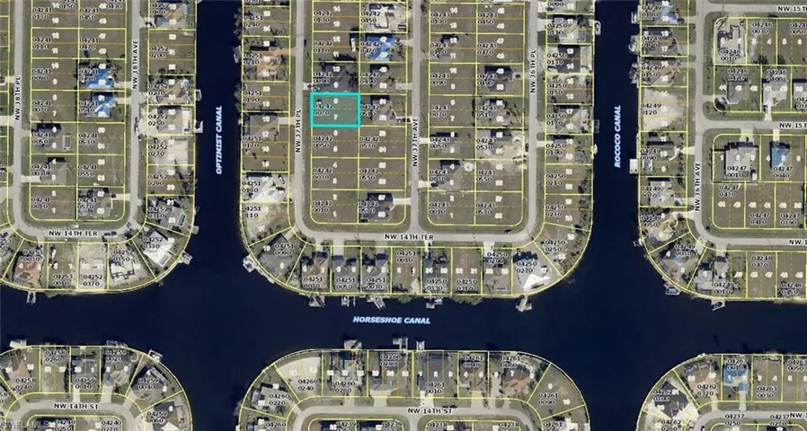 1427 NW 37th PL, CAPE CORAL FL 33993