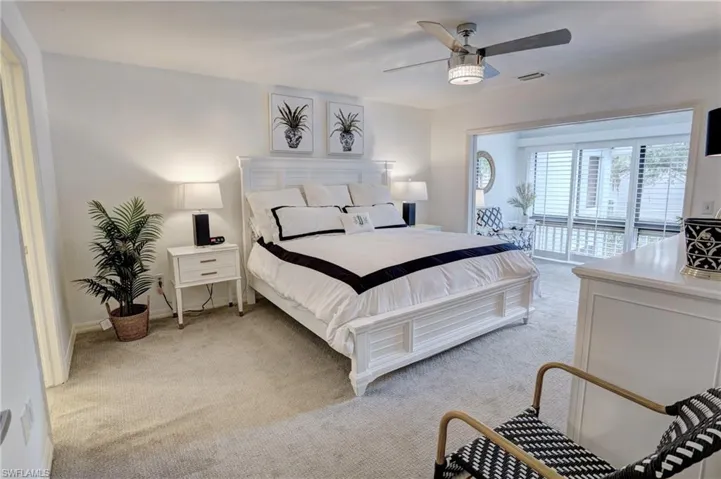 408  Courtside  DR, Naples, FL 34105