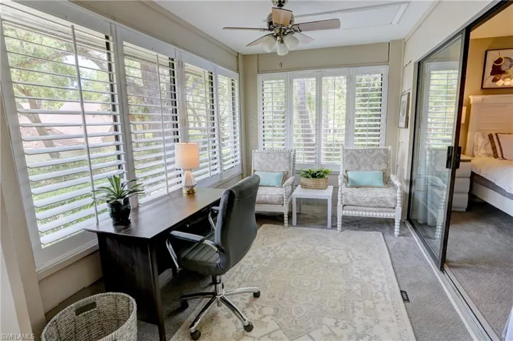 408  Courtside  DR, Naples, FL 34105