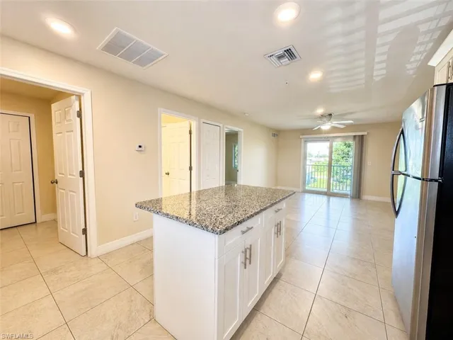 1625 Sw 1st Ave, Cape Coral, Florida 33991