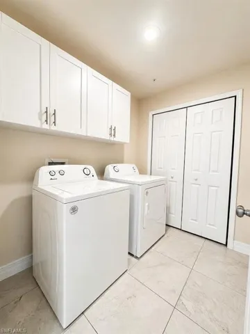1625 Sw 1st Ave, Cape Coral, Florida 33991