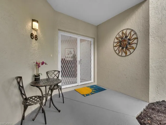Screen Door @ Front Entry