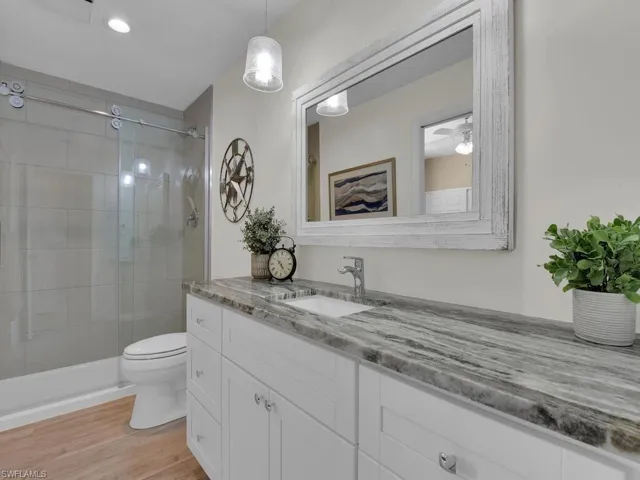 Guest Bath 2