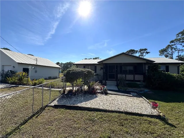 3711  1st SW ST, Lehigh Acres, FL 33976