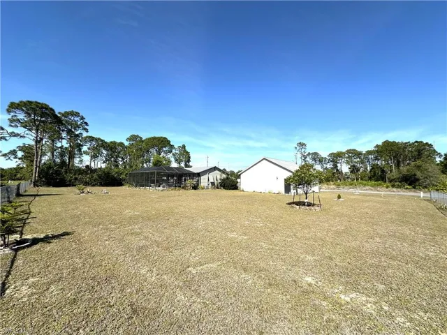 3711  1st SW ST, Lehigh Acres, FL 33976