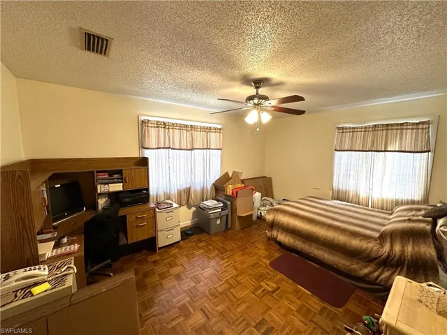 3711  1st SW ST, Lehigh Acres, FL 33976