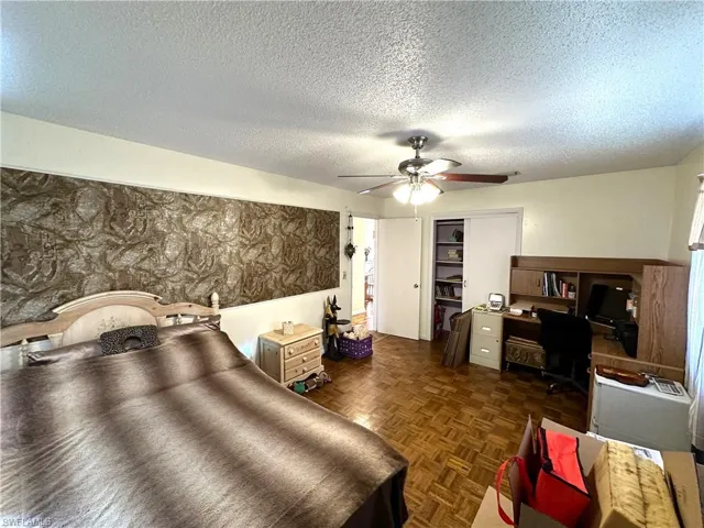 3711  1st SW ST, Lehigh Acres, FL 33976