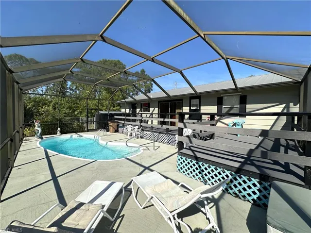 3711  1st SW ST, Lehigh Acres, FL 33976