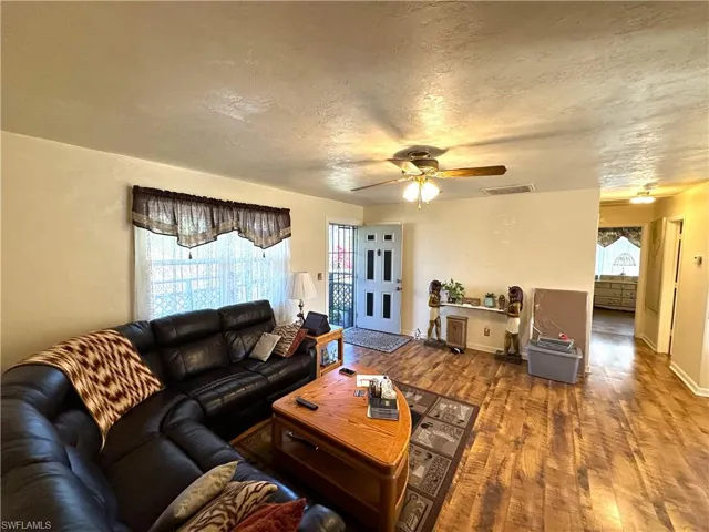 3711  1st SW ST, Lehigh Acres, FL 33976