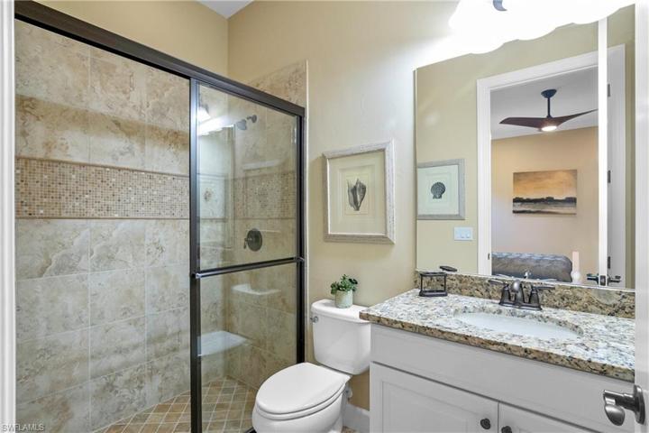 Full ensuite bath in first floor guest bedroom.