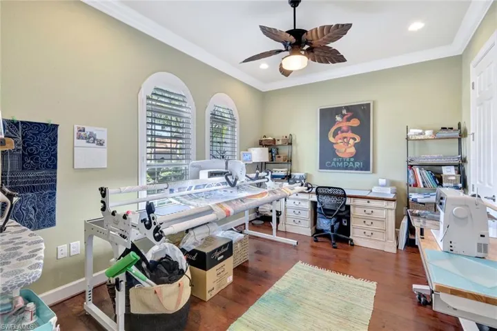 9714  Nickel Ridge  CIR, Naples, FL 34120
