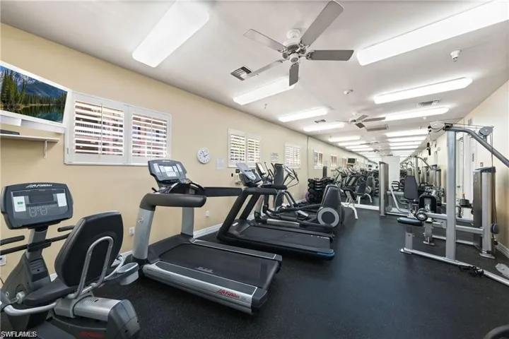 450  Bayfront  PL, Naples, FL 34102