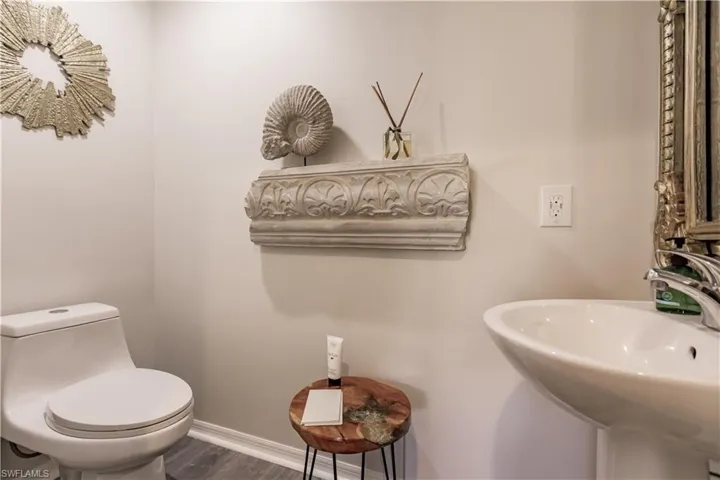 450  Bayfront  PL, Naples, FL 34102