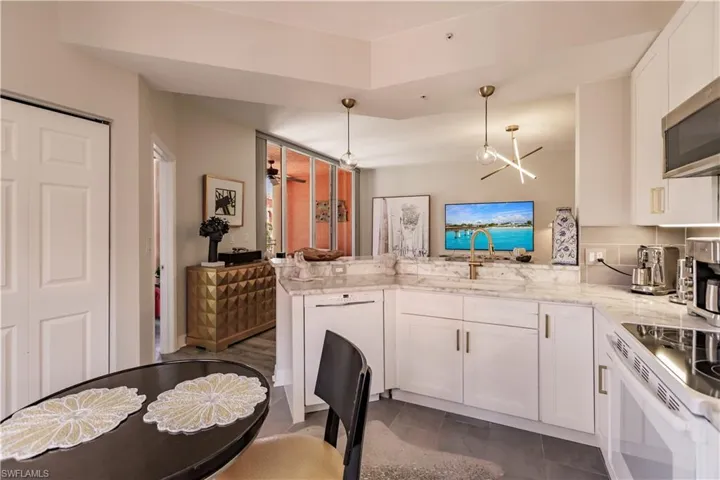 450  Bayfront  PL, Naples, FL 34102