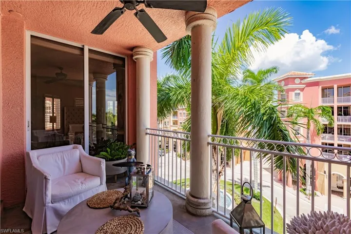 450  Bayfront  PL, Naples, FL 34102