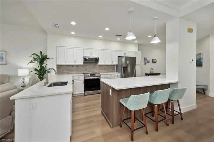 11130  Harbour Yacht  CT, Fort Myers, FL 33908