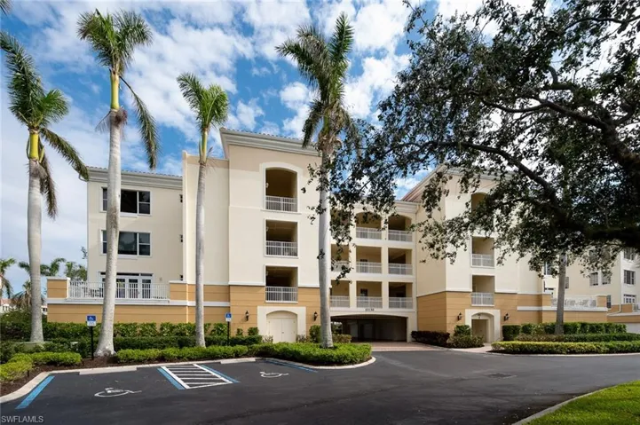 11130  Harbour Yacht  CT, Fort Myers, FL 33908