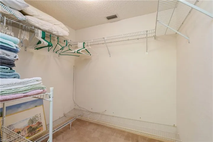 Walk in closet