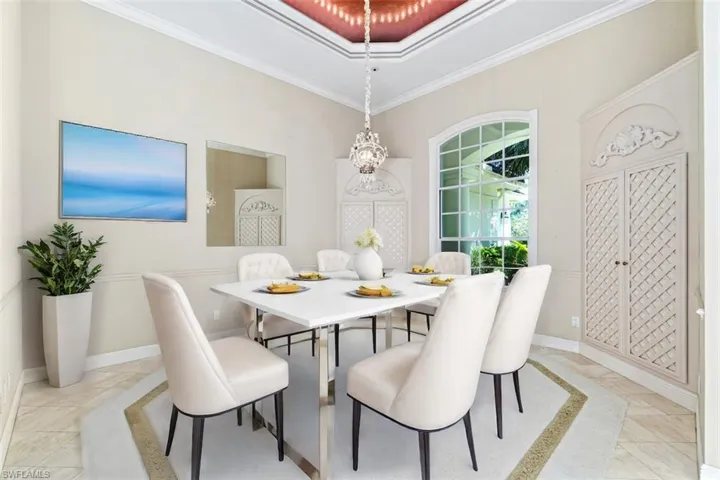 Virtual Staging Dining Room