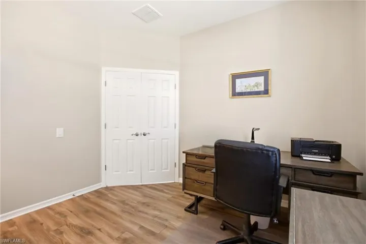 2621 Brightside Ct, Cape Coral, Florida 33991