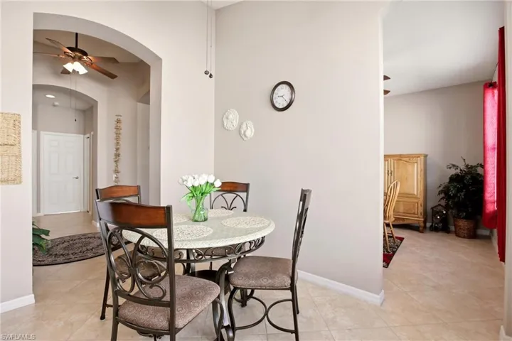 2621 Brightside Ct, Cape Coral, Florida 33991