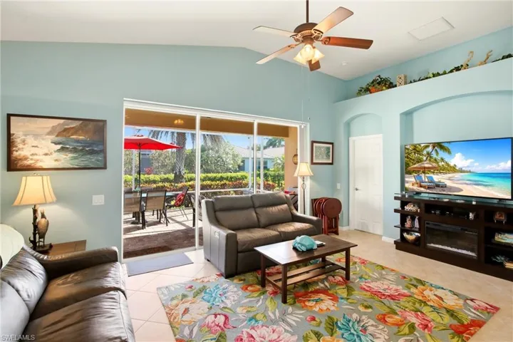 2621 Brightside Ct, Cape Coral, Florida 33991