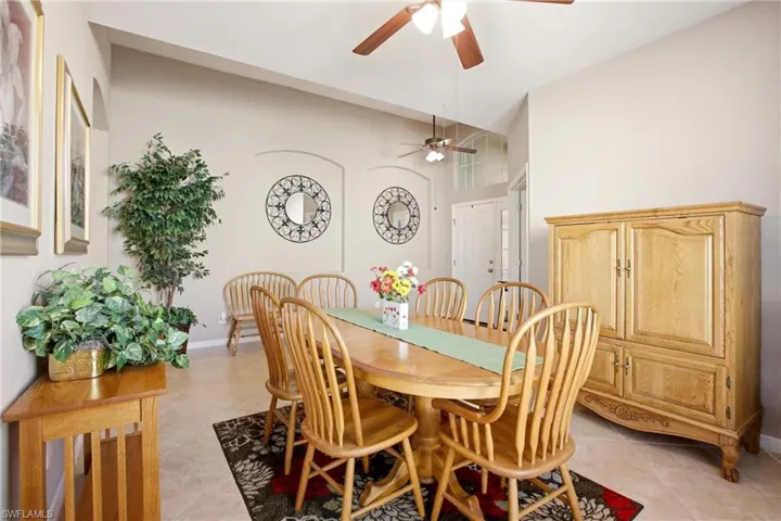 2621 Brightside Ct, Cape Coral, Florida 33991