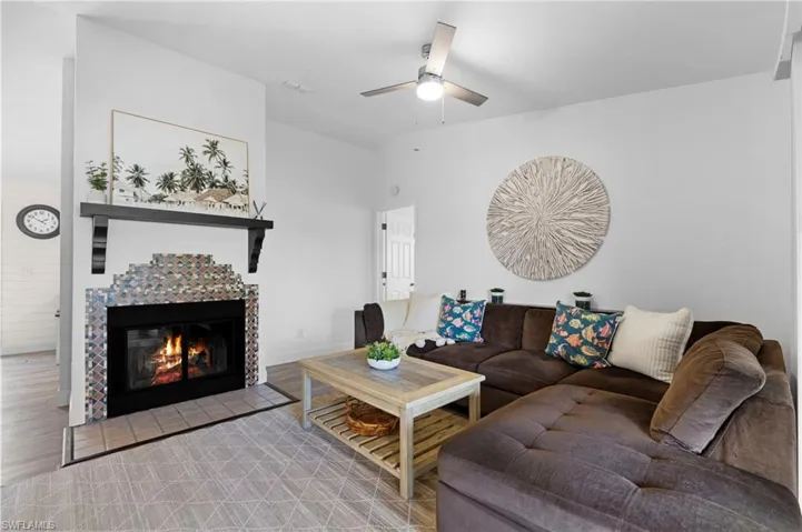 24509 Dolphin St, Bonita Springs Fl 34134