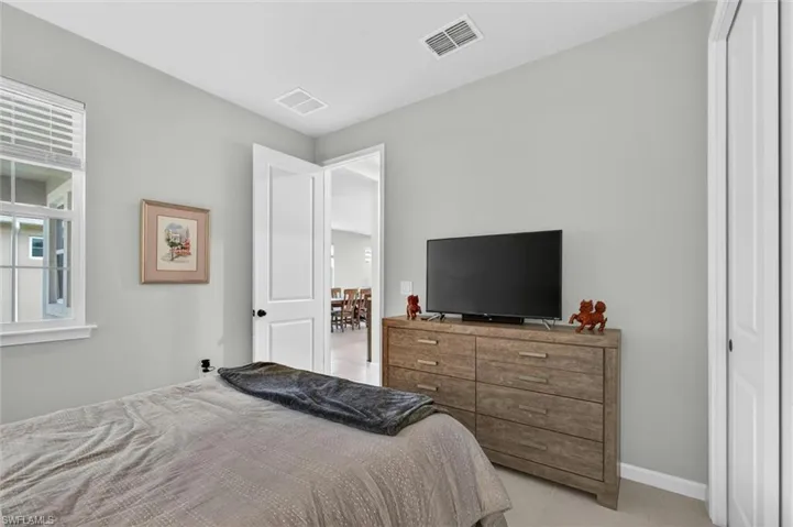 10371 Bonavie Cove Dr, Fort Myers, Florida 33966