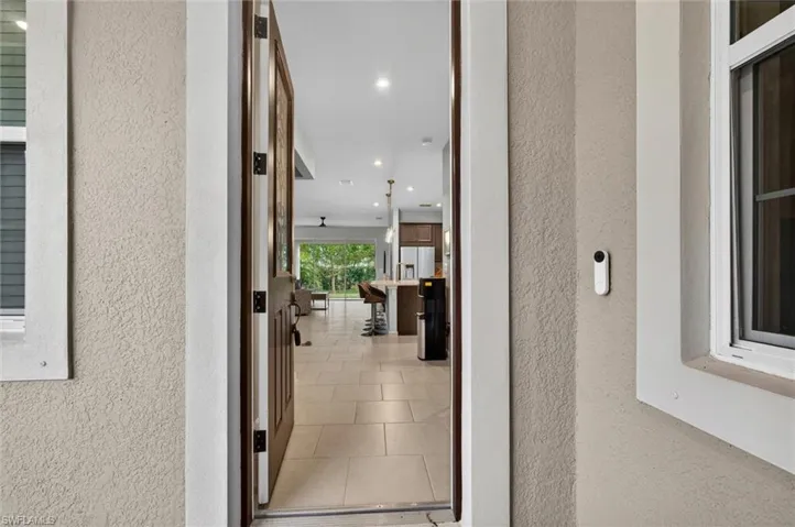 10371 Bonavie Cove Dr, Fort Myers, Florida 33966