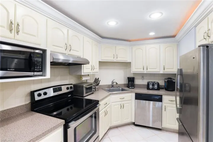 3 Bluebill Ave 509, Naples, Florida 34108