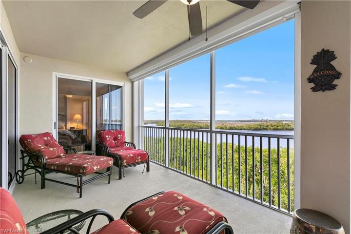 Screened lanai