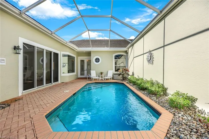 25410  Alicante  DR, Bonita Springs, FL 34134