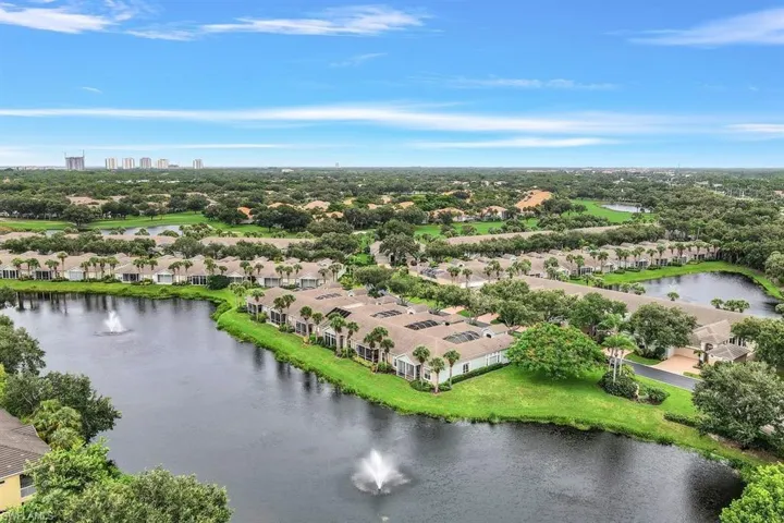 25410  Alicante  DR, Bonita Springs, FL 34134