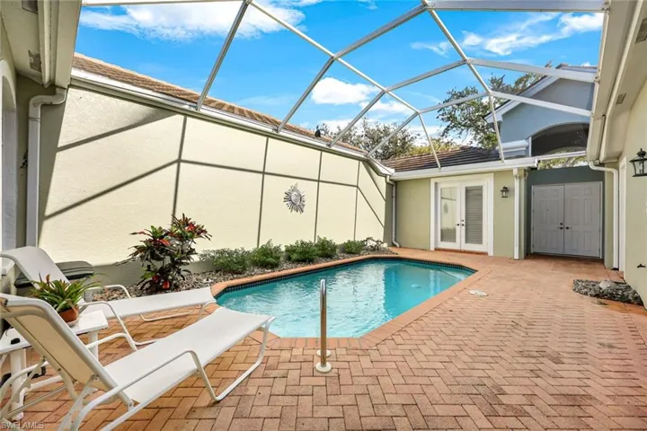 25410  Alicante  DR, Bonita Springs, FL 34134
