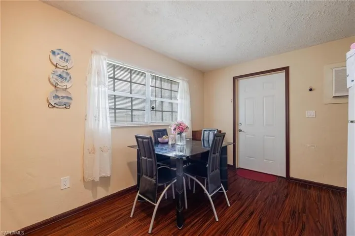 455  Santa Cruz  ST, North Fort Myers, FL 33903