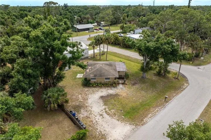 455  Santa Cruz  ST, North Fort Myers, FL 33903