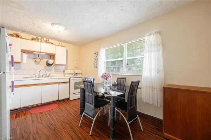455  Santa Cruz  ST, North Fort Myers, FL 33903