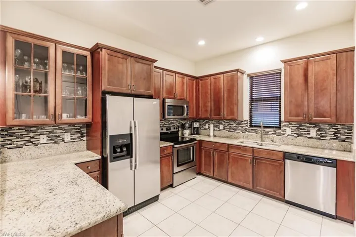 1296  Kendari  TER, Naples, FL 34113