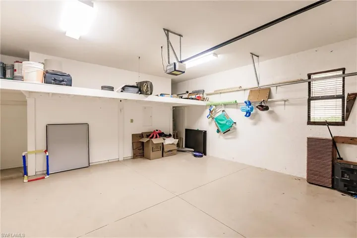 1296  Kendari  TER, Naples, FL 34113