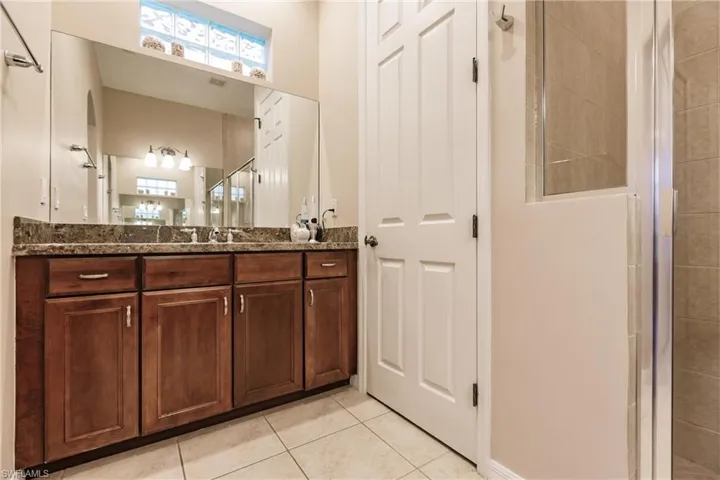 1296  Kendari  TER, Naples, FL 34113