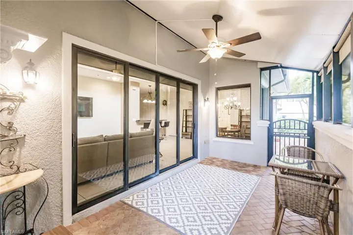 1296  Kendari  TER, Naples, FL 34113