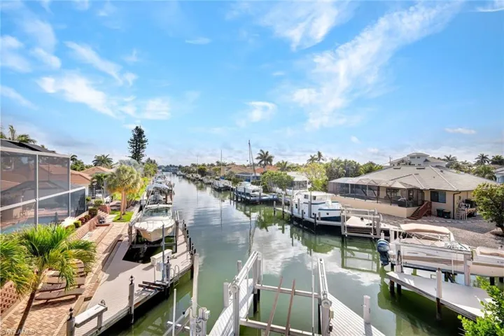 701  Plantation  CT, Marco Island, FL 34145