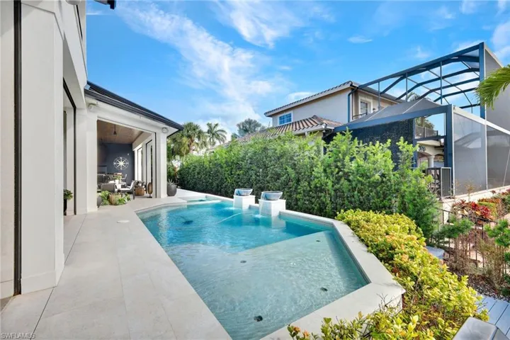 701  Plantation  CT, Marco Island, FL 34145