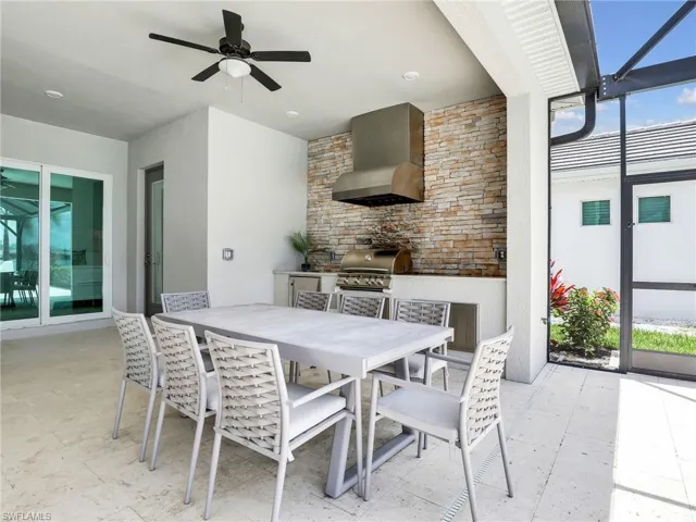 Outdoor Kitchen