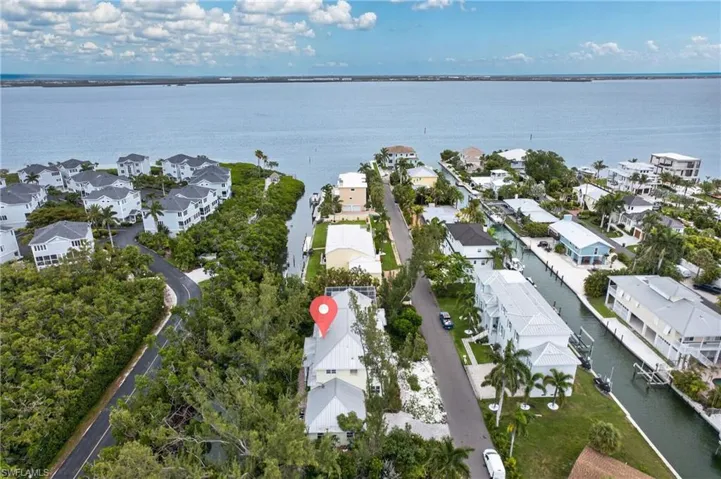 793 Jungle Queen Way, Longboat Key, Florida 34228