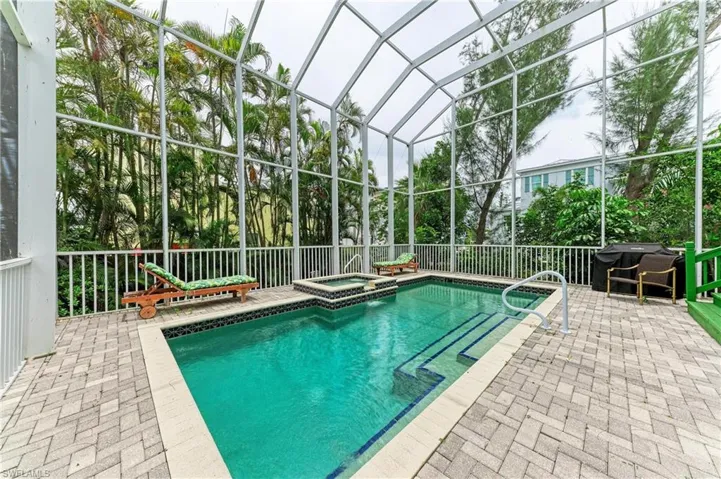 793 Jungle Queen Way, Longboat Key, Florida 34228