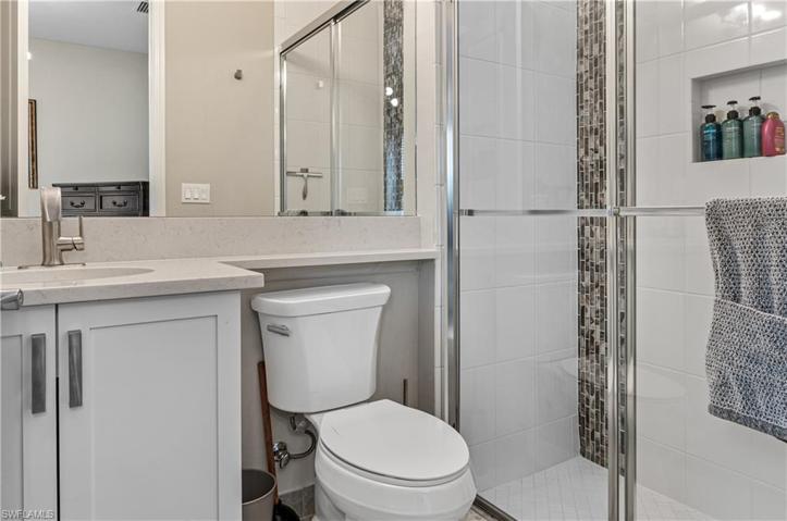 Ensuite bath