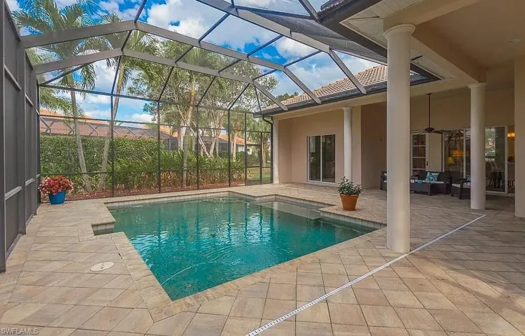 5891  Barclay  LN, Naples, FL 34110