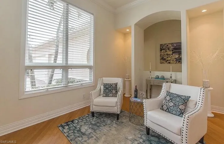 5891  Barclay  LN, Naples, FL 34110